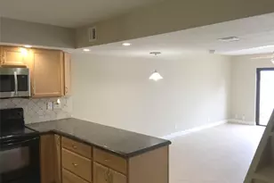 1100 Crystal Lake Dr, Pompano Beach, FL 33064 - Photo 4