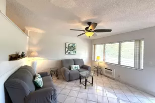 900 SW 10th Terrace, Hallandale Beach, FL 33009 - Photo 4
