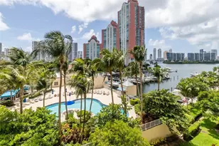 3340 NE 190th St, Aventura, FL 33180 - Photo 20