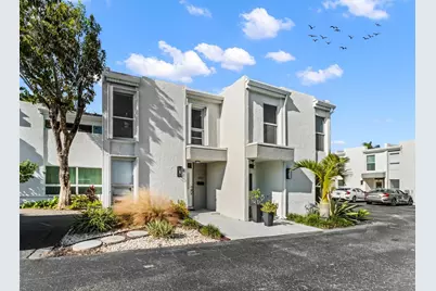 653 Cypress Lane #21B, Fort Lauderdale, FL 33305 - Photo 2