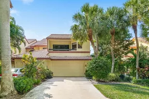 5425 10th Fairway Dr, Delray Beach, FL 33484 - Photo 1