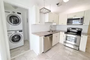 340 NW 25th Ct, Pompano Beach, FL 33064 - Photo 10