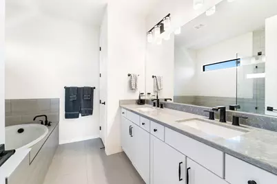 4458 Providence Way, Oakland Park, FL 33309 - Photo 14