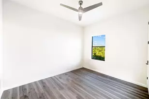 4458 Providence Wy, Oakland Park, FL 33309 - Photo 18