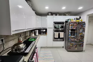 2500 Parkview Dr, Hallandale Beach, FL 33009 - Photo 14