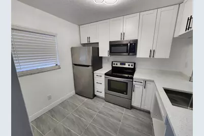 1156 NW 106th Terrace #204, Hollywood, FL 33026 - Photo 30