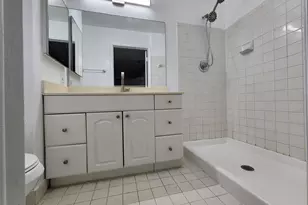 1156 NW 106th Terrace, Hollywood, FL 33026 - Photo 36