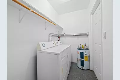 1640 NE 4th Place, Fort Lauderdale, FL 33301 - Photo 12