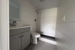 9235A Lagoon Pl Unit, Davie, FL 33324 - Photo 18