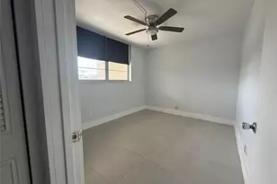 9235A Lagoon Pl Unit, Davie, FL 33324 - Photo 20