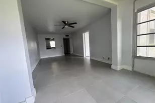 9235A Lagoon Pl Unit, Davie, FL 33324 - Photo 8