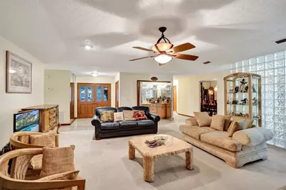 766 SE Cavern Avenue, Port Saint Lucie, FL 34983 - Photo 32