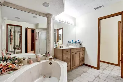 766 SE Cavern Avenue, Port Saint Lucie, FL 34983 - Photo 20