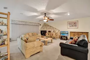 766 SE Cavern Ave, Port Saint Lucie, FL 34983 - Photo 34