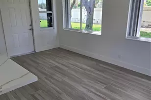 4918 NW 56th Ct, Tamarac, FL 33319 - Photo 8