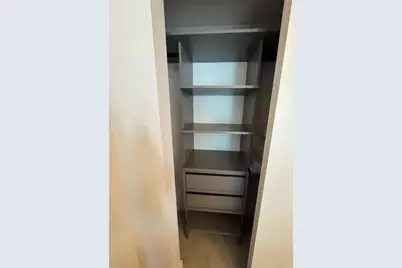 11 NE 6th Street #2606, Miami, FL 33132 - Photo 10