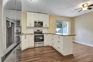 11567 N Open Ct, Cooper City, FL 33026 - Photo 16