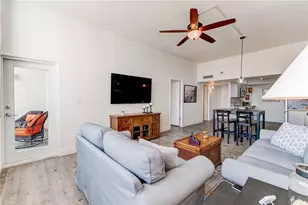 1301 NE Miami Gardens Dr, Miami, FL 33179 - Photo 10