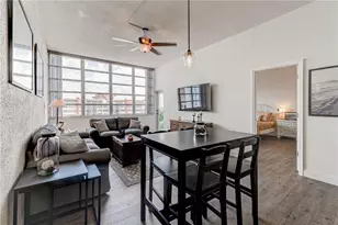 1301 NE Miami Gardens Dr, Miami, FL 33179 - Photo 12