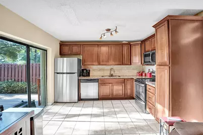 1525 Augusta Circle #109, Delray Beach, FL 33445 - Photo 8