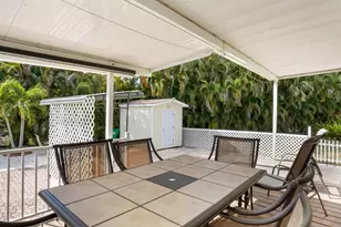 1911 SW 87th Terrace, Davie, FL 33324 - Photo 34