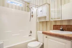 1911 SW 87th Terrace, Davie, FL 33324 - Photo 6