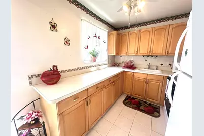 84 Markham E #84, Deerfield Beach, FL 33442 - Photo 2