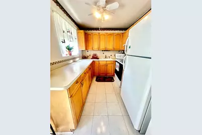 84 Markham E #84, Deerfield Beach, FL 33442 - Photo 4