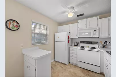 3 Vista Gardens Trail #202, Vero Beach, FL 32962 - Photo 6