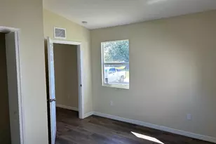 371 Banyan (Main House) Ave, Pahokee, FL 33476 - Photo 14