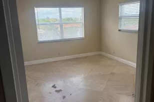 2555 NE 11th St, Fort Lauderdale, FL 33304 - Photo 4