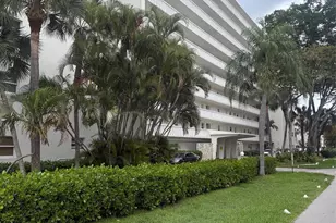 2555 NE 11th St, Fort Lauderdale, FL 33304 - Photo 10