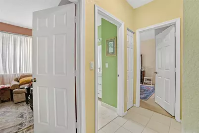 5374 NW 57th Avenue, Coral Springs, FL 33067 - Photo 16
