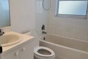 9064 NW 54th St, Sunrise, FL 33351 - Photo 14