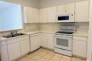 9064 NW 54th St, Sunrise, FL 33351 - Photo 4