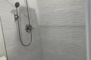 10420 SW 207th St, Cutler Bay, FL 33189 - Photo 8