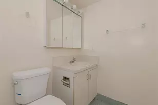 2009 Cornwall Dr, Boca Raton, FL 33434 - Photo 16