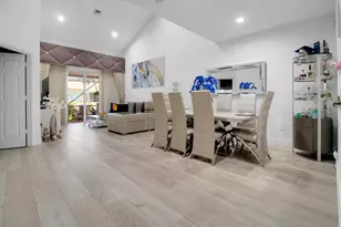 5095 Madison Lakes Circle E, Davie, FL 33328 - Photo 2