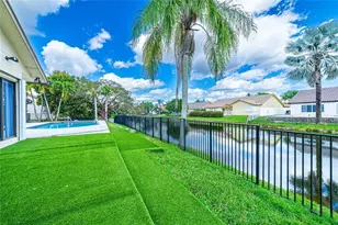 1260 NW 101st Ave, Plantation, FL 33322 - Photo 22