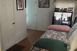 8620 SW 22nd St, Davie, FL 33324 - Photo 6