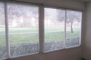 2804 Victoria Way, Pompano Beach, FL 33066 - Photo 10