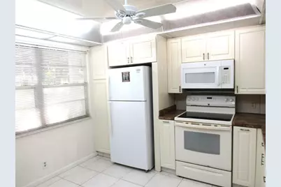 2804 Victoria Way #E1, Pompano Beach, FL 33066 - Photo 2