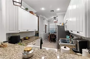 3342 Lakeside Dr, Davie, FL 33328 - Photo 6