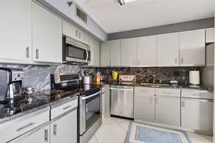 7145 Promenade Dr, Boca Raton, FL 33433 - Photo 30