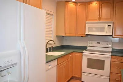 2377 SW 16th Drive, Deerfield Beach, FL 33442 - Photo 10