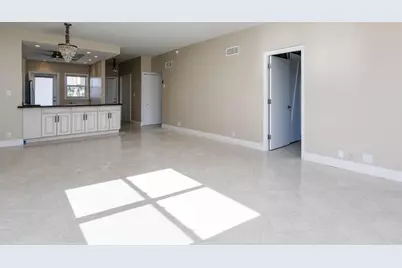 750 N Ocean Boulevard #210, Pompano Beach, FL 33062 - Photo 8