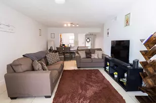 1810 N Lauderdale Ave, North Lauderdale, FL 33068 - Photo 6