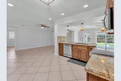 11762 NW 26th Court, Coral Springs, FL 33065 - Photo 14
