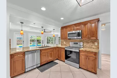 11762 NW 26th Court, Coral Springs, FL 33065 - Photo 16