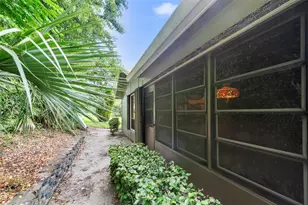 6809 SE Yorktown Dr, Hobe Sound, FL 33455 - Photo 22